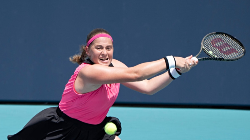 Aļona Ostapenko. Foto: Andrew Patron/ZUMA Press, miamiopen.com