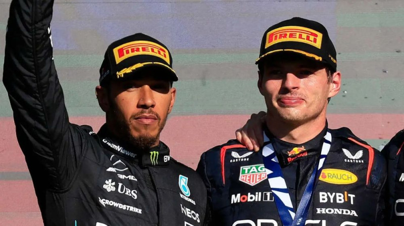 Lūiss Hamiltons un Makss Verstapens. Foto: Motorsport.com
