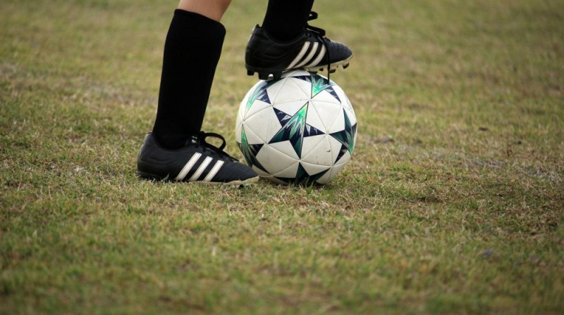 Futbola bumba – ilustratīvs attēls Foto: Hal Gatewood/Unsplash