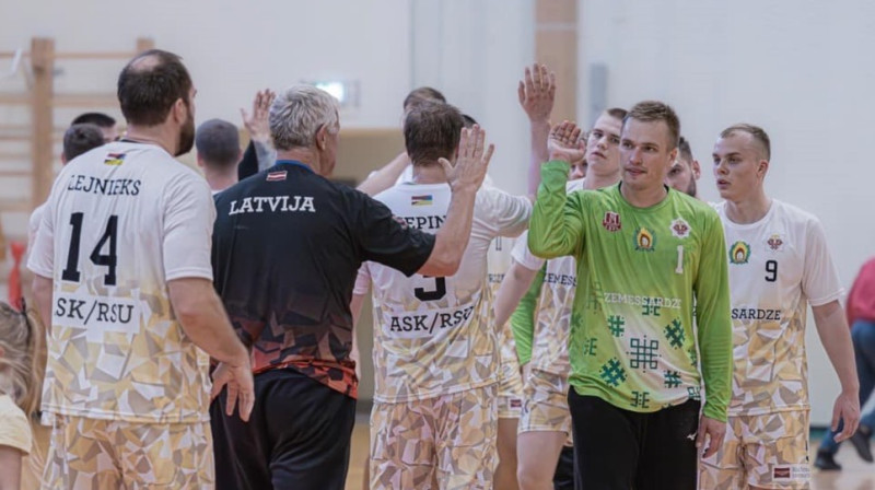 "ASK Zemessardze/RSU". Foto: www.handball.lv