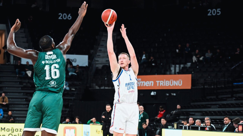 Rolands Šmits. Foto: Anadolu Efes SK