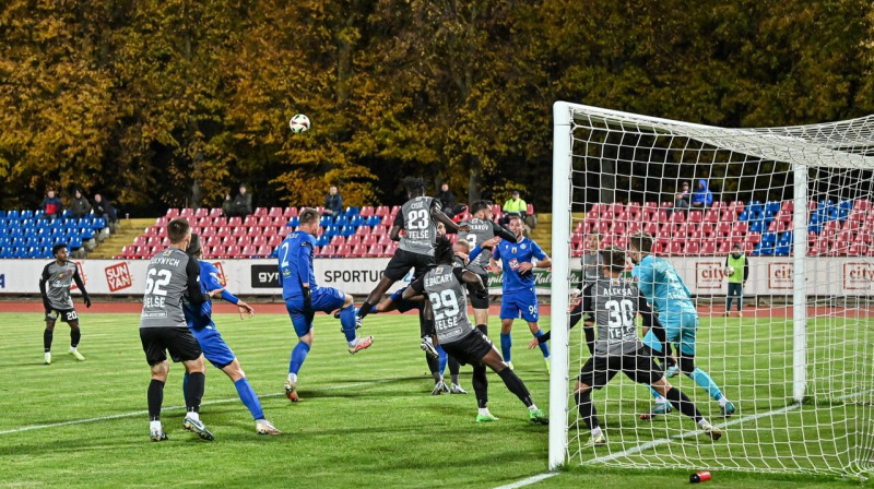 Mirklis no Panevēžas un Telšu "Džiūgas" komandu spēles. Foto: FK Panevėžys