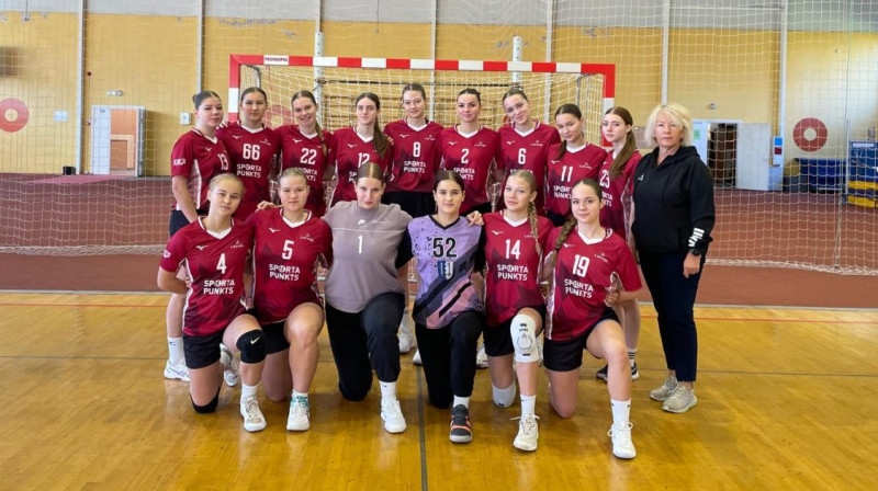 Latvijas U17 izlase. Foto: Latvijas Handbola federācija