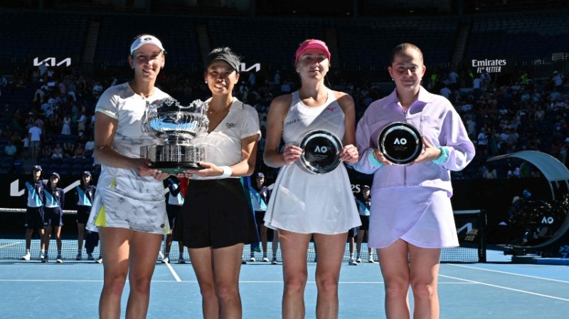 "Australian Open" fināla dalībnieces - Elīza Mertensa, Suvei Sei, Ludmila Kičenoka, Aļona Ostapenko. Foto: AFP/Scanpix