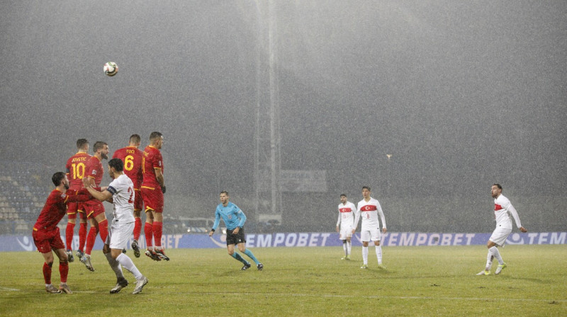 Mirklis no Melnkalnes un Turcijas valstsvienību spēles. Foto: Stevo Vasiljević/Reuters/Scanpix