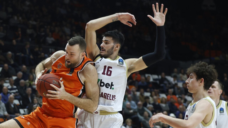 Mirklis no Valensijas un Panevēžas "Lietkabeļa" spēles. Foto: Valencia Basket Club