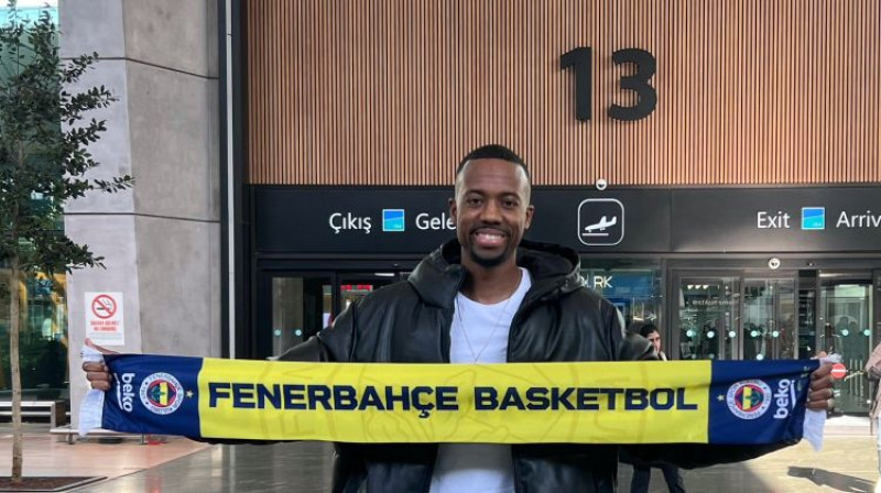 Eriks Makkolums. Foto: Fenerbahçe Beko