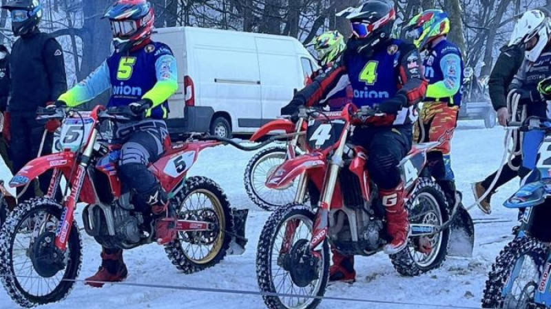 Foto: Facebook.com/motoskijoring