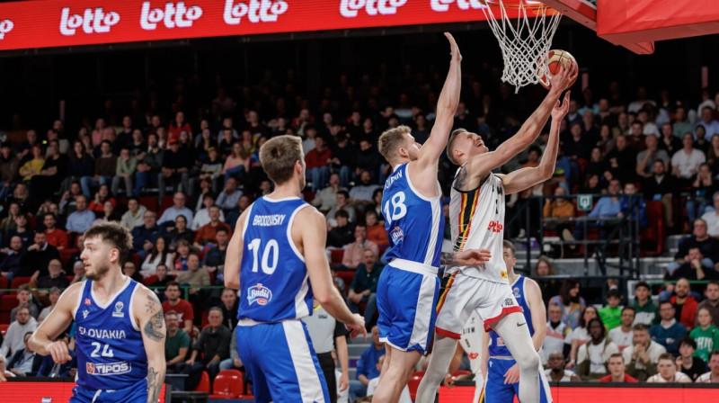 Mirklis no Beļģijas un Slovākijas spēles Šarleruā. Foto: FIBA