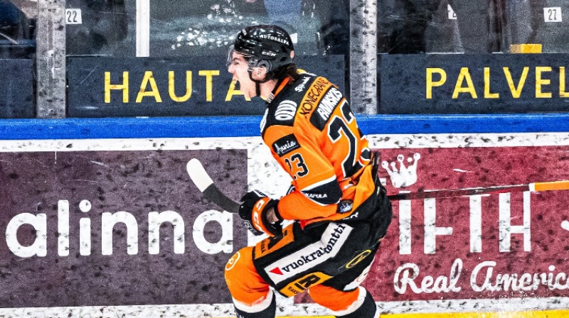 Anrī Ravinskis. Foto: HPK - Hämeenlinnan Pallokerho