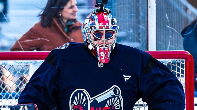 Elvis Merzļikins. Foto: NHL