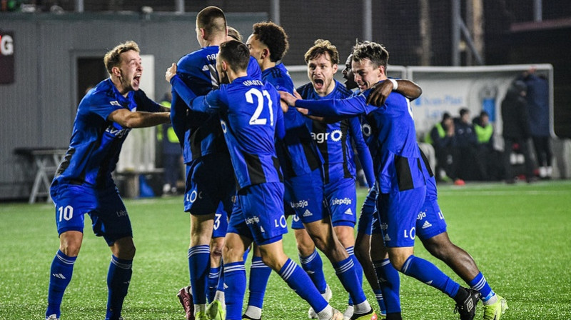 Grobiņas futbolisti. Foto: Aiga Veisa/Virslīga Flickr