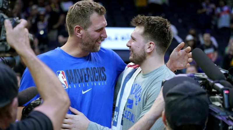 Dirks Novickis un Luka Dončičs Foto: AP/Scanpix