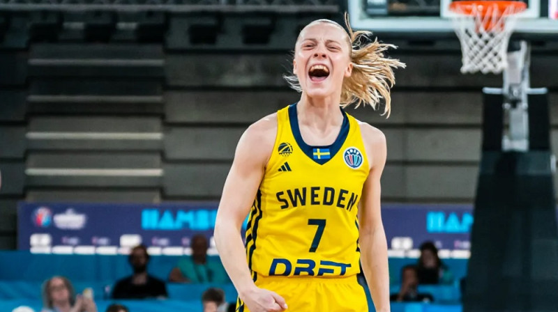 Klāra Lundkvista 2025. gada 20. jūnijā Hamburgā. Foto: FIBA