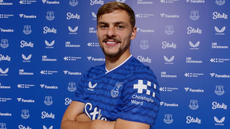 Kīrnans Dūsberijs-Hols. foto: evertonfc.com