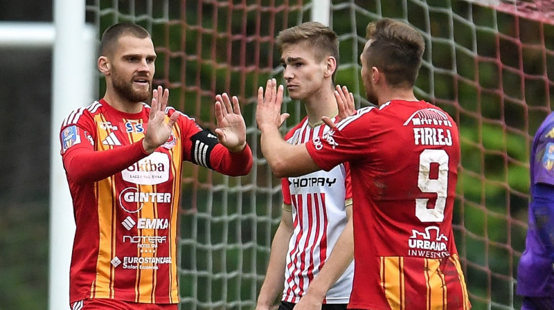 Valerijs Šabala pēc vārtu guvuma Polijas kausa izcīņas spēlē Andrihuvā. Foto: MKS Chojniczanka 1930 Chojnice