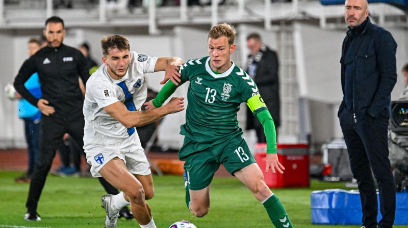 Adams Marhijevs cīņā pret Justu Lasicku. Foto: Kimmo Brandt/Reuters/Scanpix