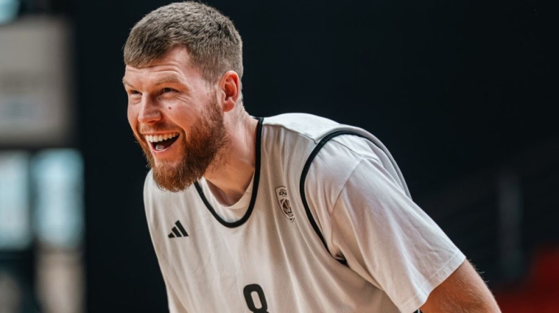 Dāvis Bertāns Foto: Dubai Basketball Club/Facebook