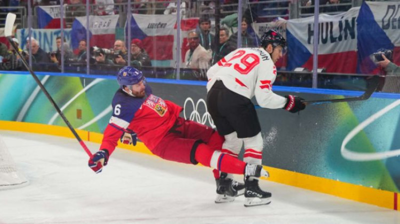 Neitans Makinnons. Foto: Andrea Gardīns/IIHF