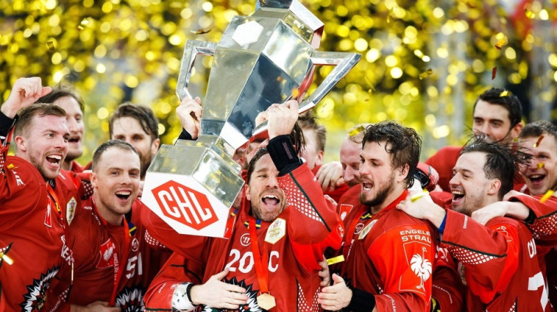 Gēteborgas "Frölunda" hokejisti svin uzvaru Čempionu hokeja līgā. Foto: imago/Bildbyran/Scanpix