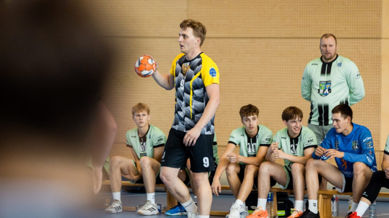 Jūrmalas handbolists Ričards Pusbarnieks. Foto: Artis Veigurs/HK Jūrmala