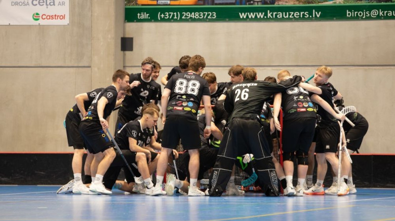 "Talsu NSS/Krauzers", foto: Oskars Sidra, Floorball.lv
