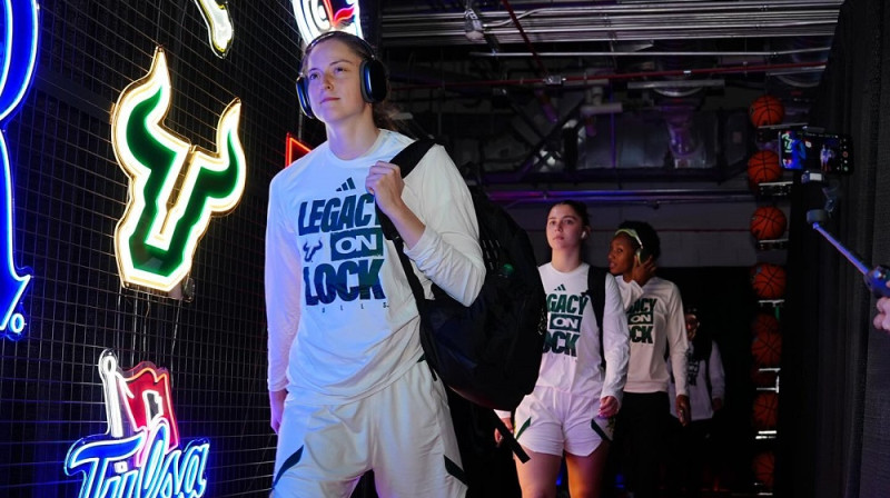 Raina Tomašicka 2026. gada 12. martā. Foto: USF WBB
