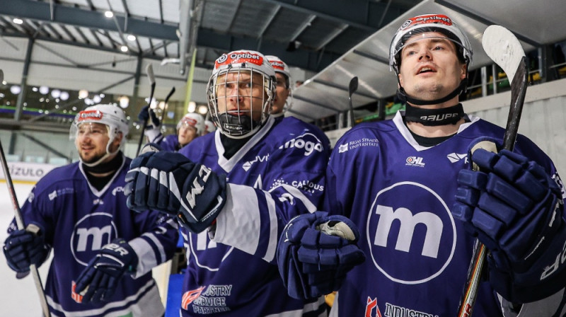 Deivids Sarkanis, Elviss Želubovskis, Māris Bičevskis. Foto: Artūrs Stiebriņš