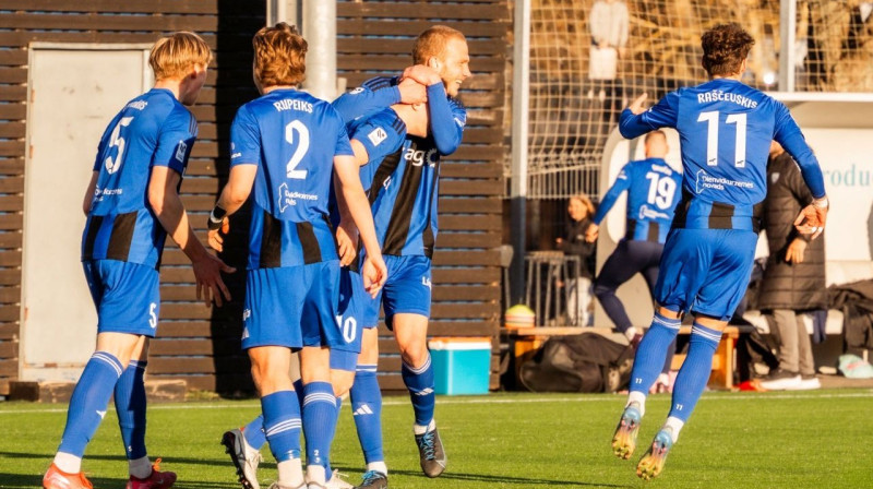 ''Grobiņa'' vārtu guvumā. foto: FK Grobiņa