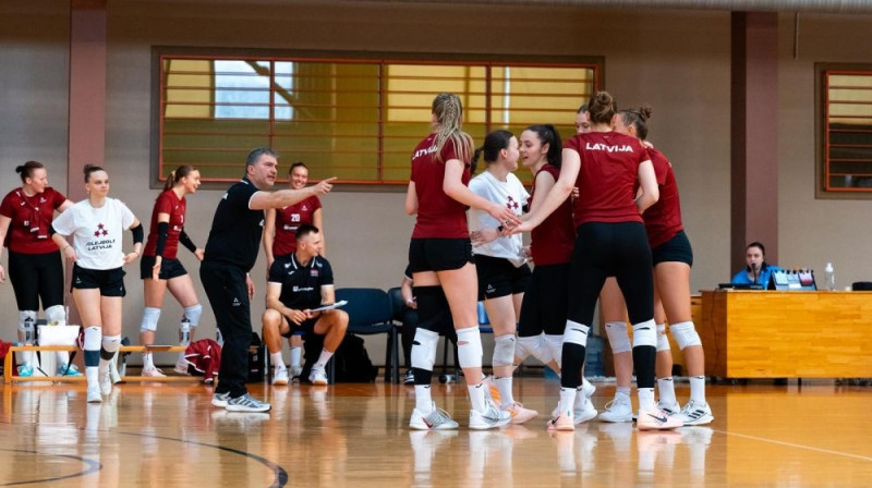 Latvijas izlases volejbolistes Foto: LVF
