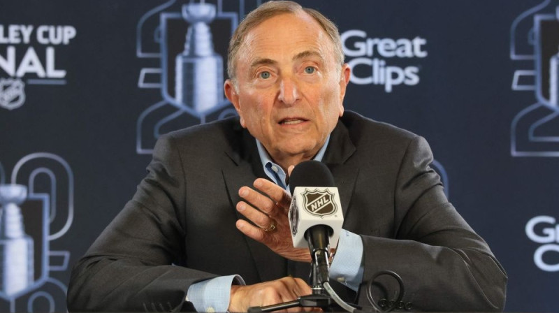 NHL komisārs Gerijs Betmens Foto: AFP/Scanpix