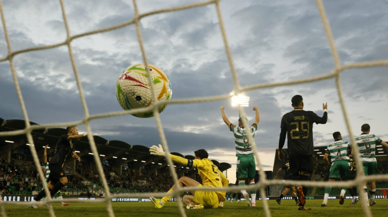 Mirklis pēc kaboverdieša Robertu Lopeša vārtu guvuma Dublinas "Shamrock Rovers" labā. Foto: Damien Eagers/PA Wire/Scanpix