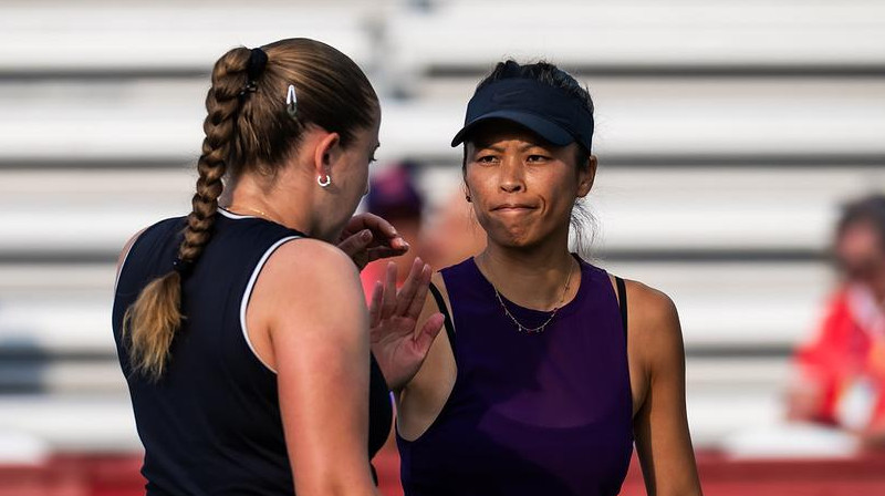 Aļona Ostapenko un Suvei Šei. Foto: Jimmie48 / WTA