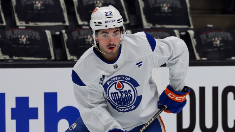 Mets Savojs. Foto: Edmonton Oilers