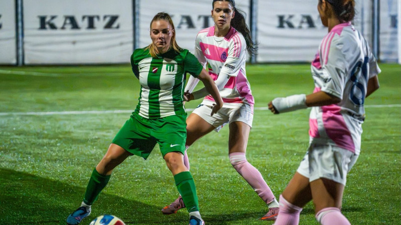 "Riga" pret "Metta" Mežaparkā. Foto: Riga FC Women