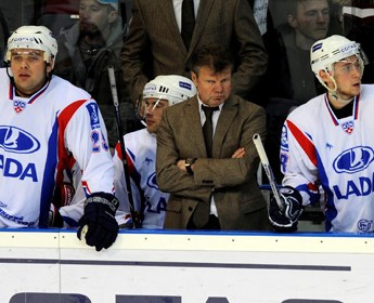 "Lada" un "Vityaz" var palikt ārpus KHL