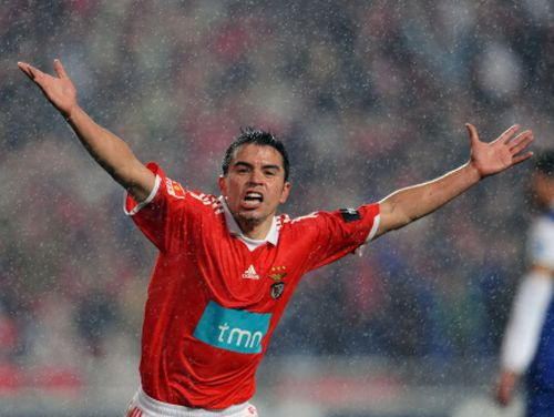 Saviola nodrošina "Benfica" uzvaru pār "Porto"