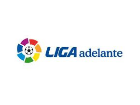 Spāņu futbolistam "Liga Adelante" spēles laikā apstājas sirds