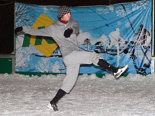 Startējis "Ikick" ziemas futbola turnīrs