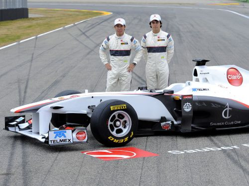 Kobajaši un Peress ''Sauber'' komandā brauks arī nākamgad