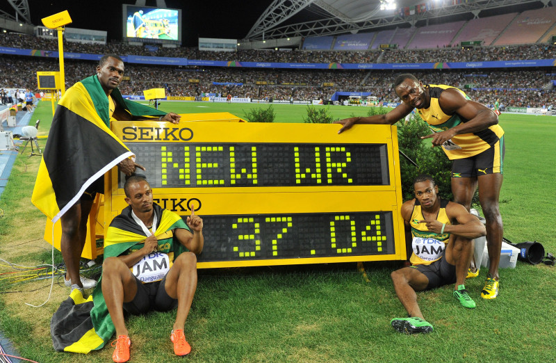 4x100 metru stafetē ar jaunu pasaules rekordu triumfē Bolts un Co
