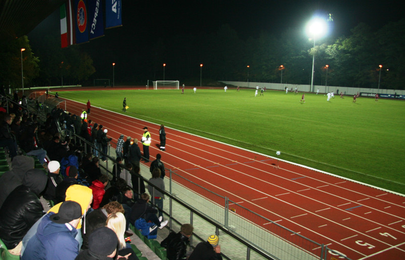 Uzlabos Rīgas Futbola skolas Jāņa Skredeļa sporta kompleksa apgaismojumu