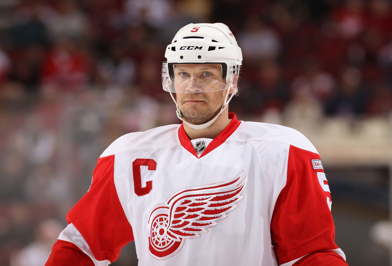 "Red Wings" šonakt iemūžinās leģendārā Lidstrēma piekto numuru