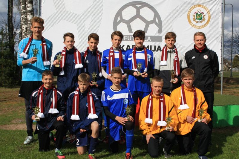 LMT Futbola akadēmijas U-15 reģionālo izlašu pavasara turnīrā uzvar Zemgales izlase, noteikta Latvijas simboliskā futbola izlase