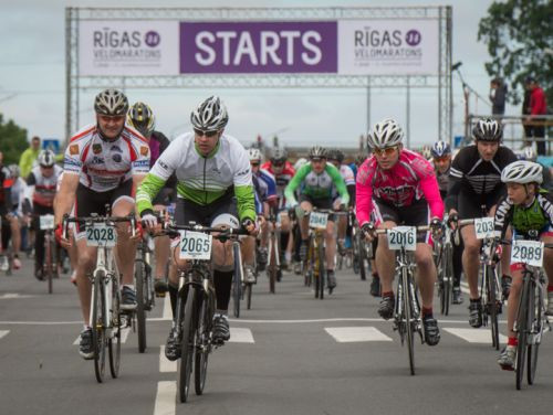 Rīgas Velomaratonā piedalās 3000 dalībnieki, sporta braucienā uzvar Flaksis