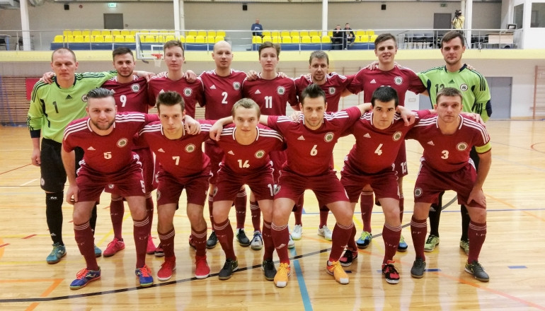 Baltijas kausu telpu futbolā Latvija noslēdz ar sakāvi pret Lietuvu