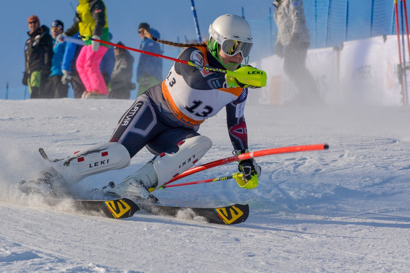 Spraigā cīņā Latvijai divas uzvaras FIS slalomā Somijā (video)
