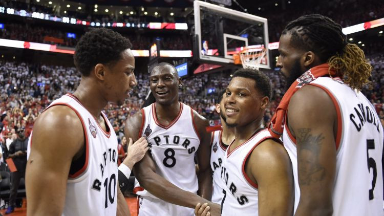 Toronto sarūpē "Cavaliers" pirmo zaudējumu šajā "play-off"