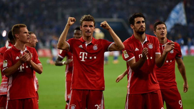 ''Bayern'' divu spēļu kopsummā ar 10:2 pazemo ''Arsenal''