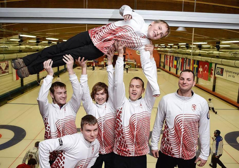 Latvijas junioru izlase piedalīsies kērlinga turnīrā Dānijā